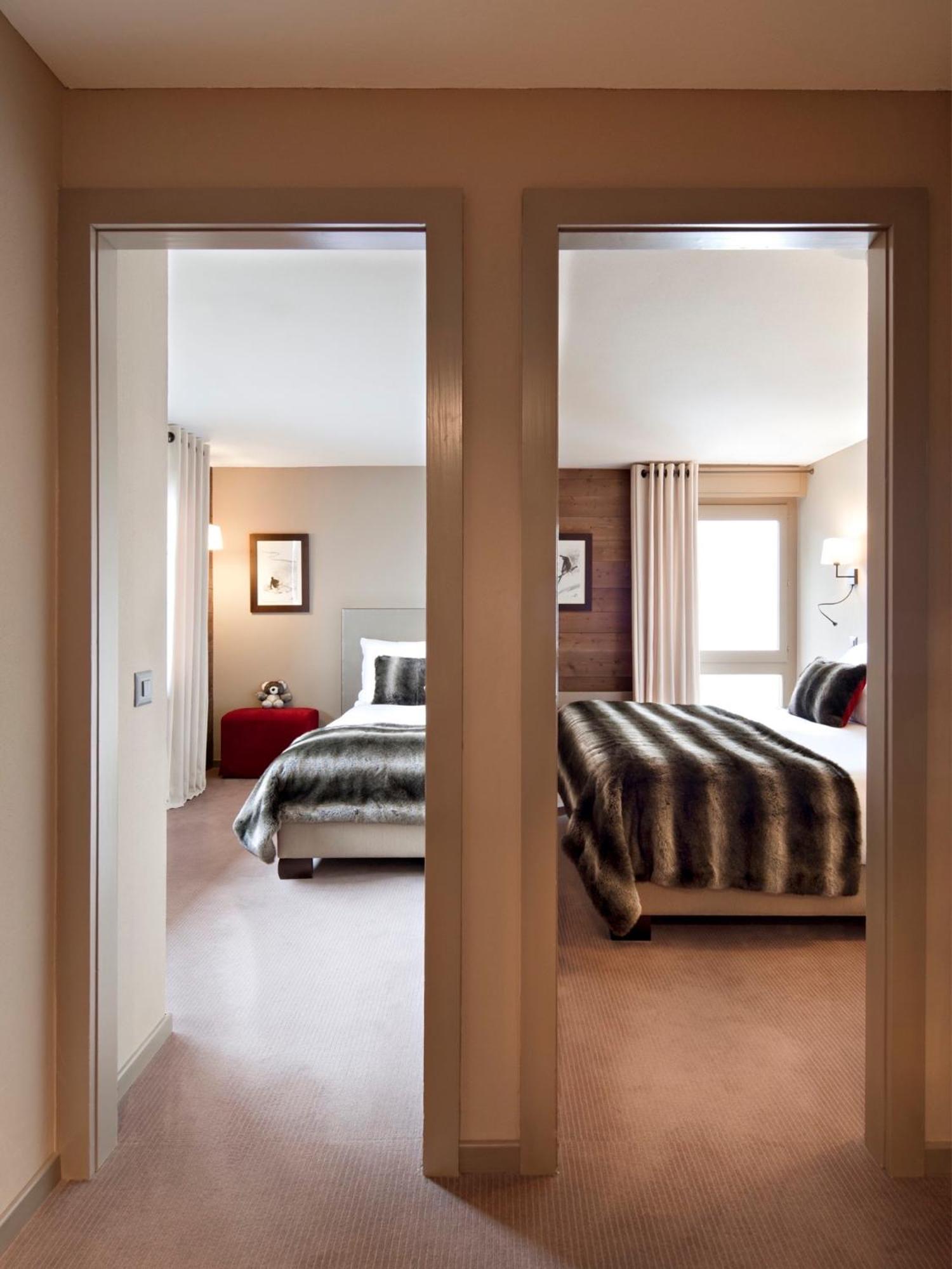 Hotel Vanessa เวอร์บิเอร์ ภายนอก รูปภาพ