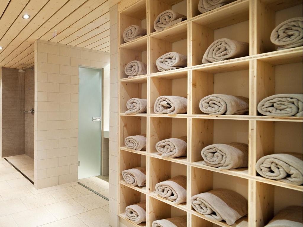 Hotel Vanessa เวอร์บิเอร์ ภายนอก รูปภาพ